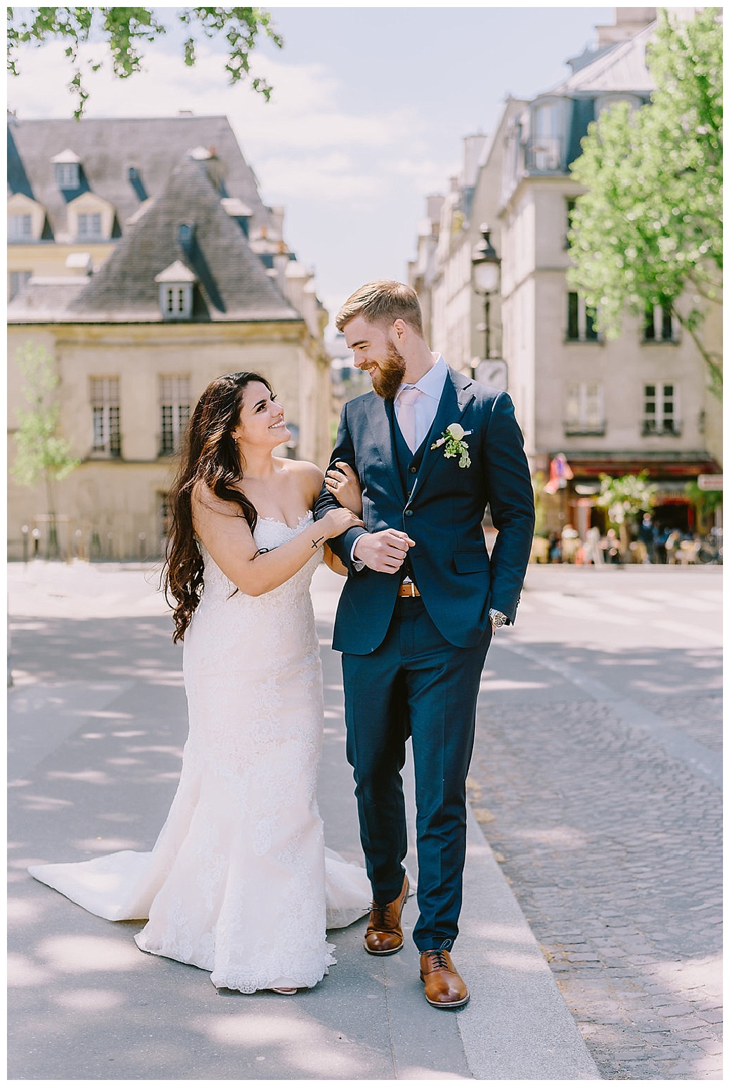 paris wedding, elope in paris, paris celebrant, paris officiant
