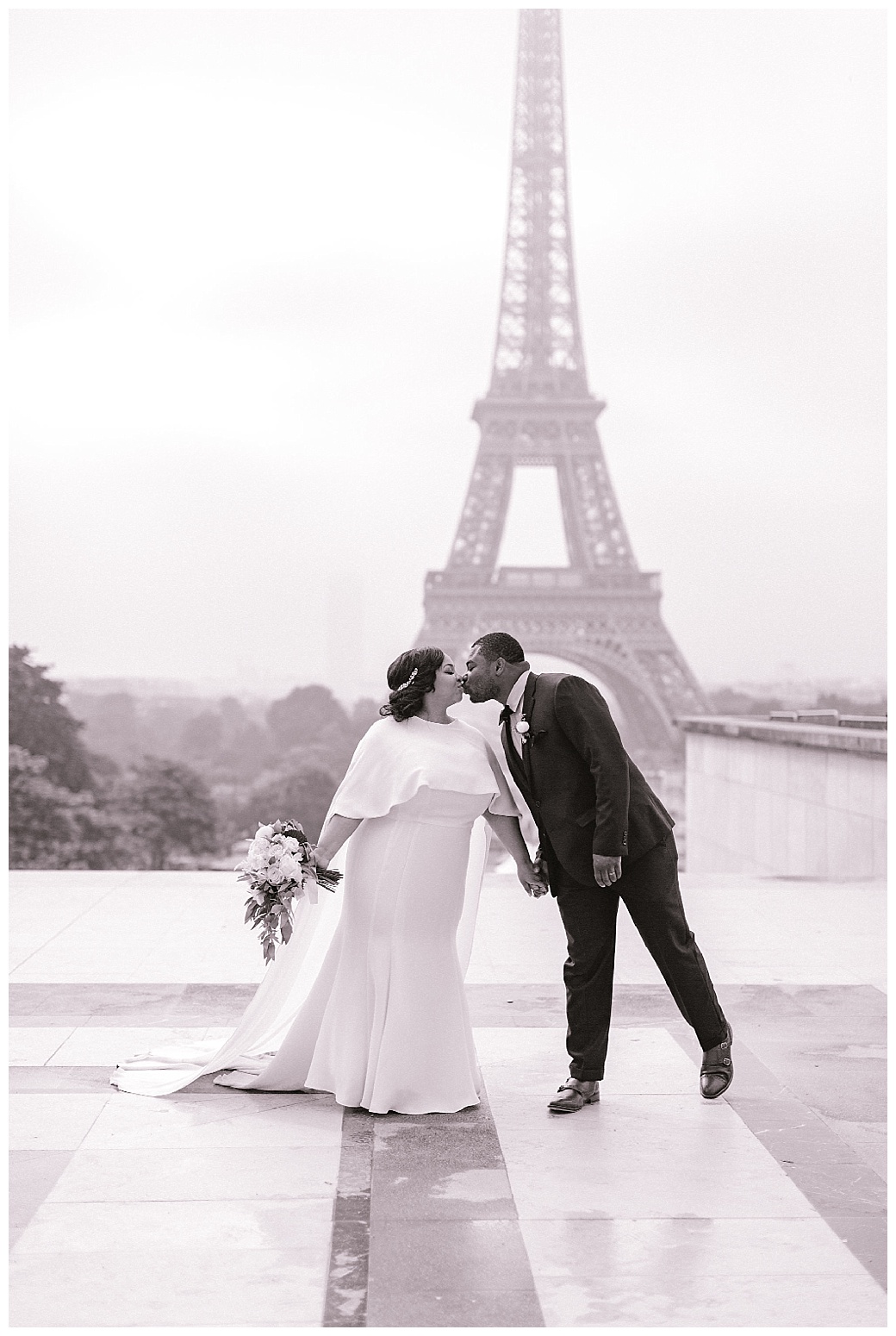 paris elopement, celebrant in paris, maitha lunde photography