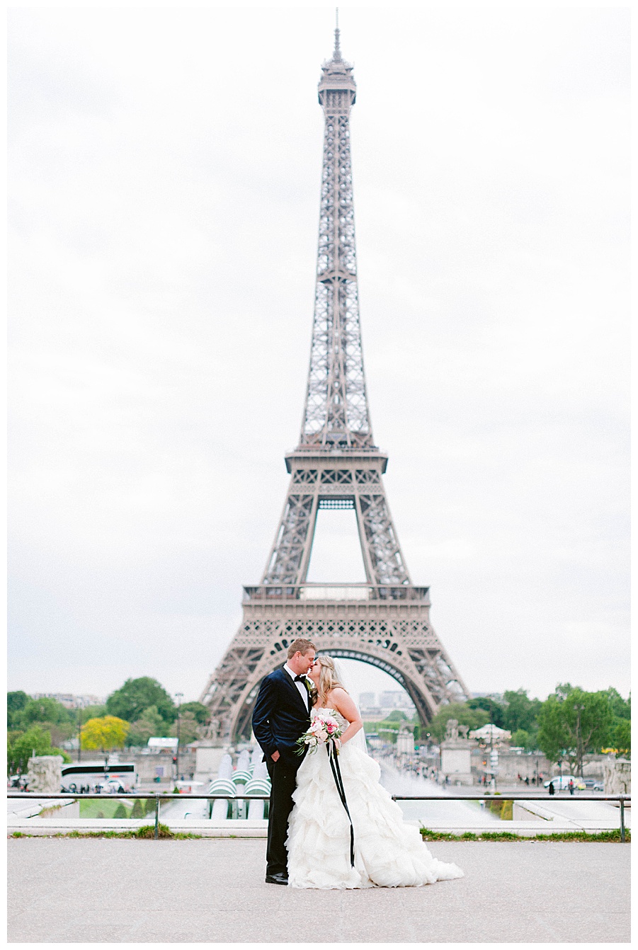 paris elopement planner, wedding officiant in paris, paris wedding with Eiffel Tower in background