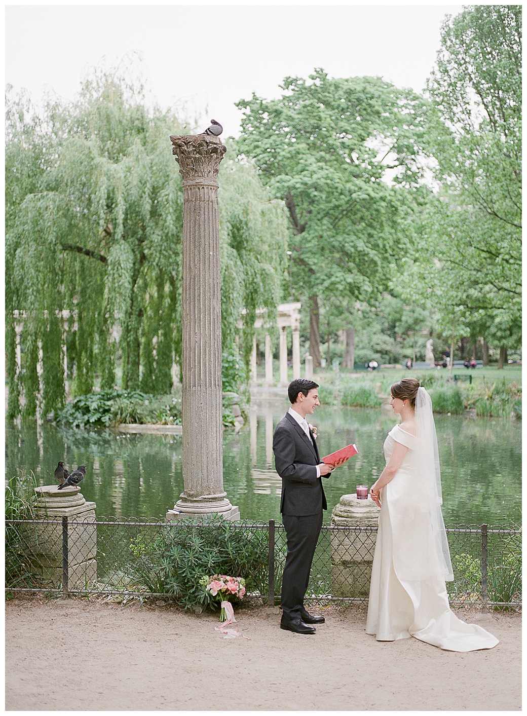 paris elopement, wedding officiant in paris, paris wedding